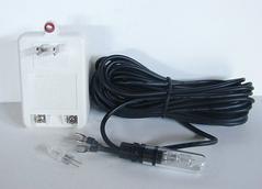 Single 10 watt indoor finger light with long cord and transformer